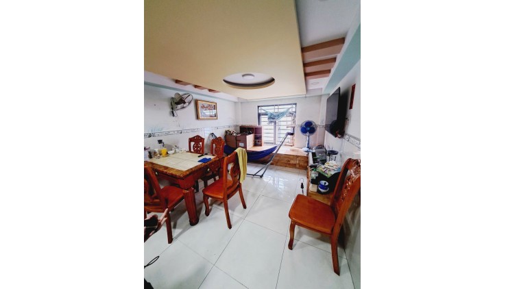 Gíá chỉ 4.5 TỶ TL! 36M², 2Tầng/3Pn, HẺM XE HƠI-P1 Gò Vấp!